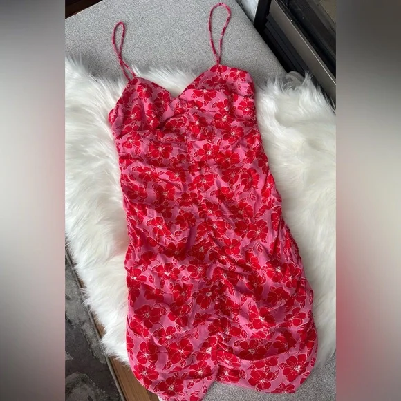 Zara Red and Pink Mini Floral Dress Size XS - Picture 2 of 3